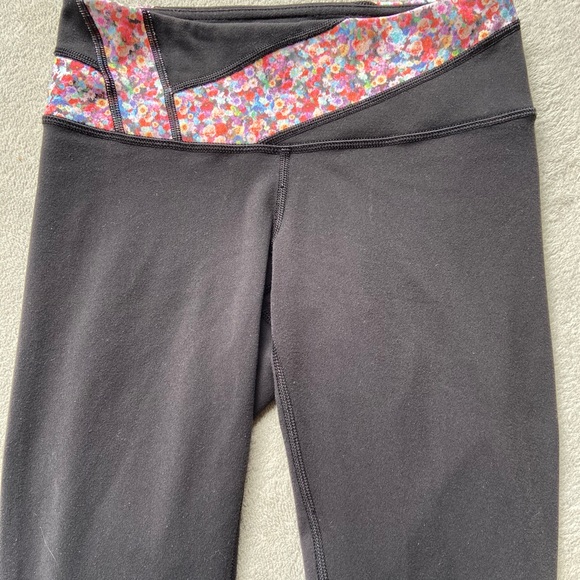 Lululemon Athletica Wunder Under Low Rise Leggings - Picture 4 of 10